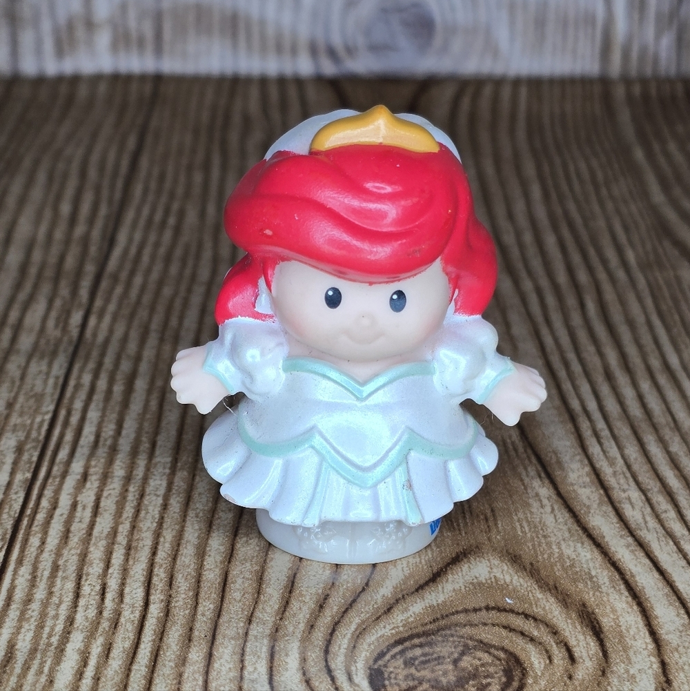 2012 Vintage Little People Wedding Ariel Theβ Little Mermaid Toy